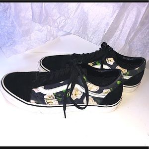 White rose print Vans (Old Skool) 9.5M 11W